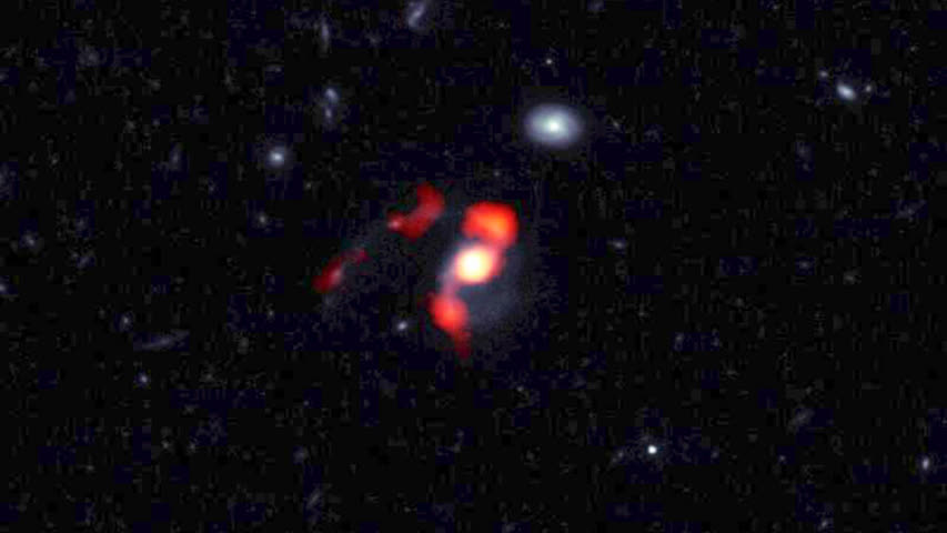 Фото - Раскрыта настоящая причина смерти галактики в семи миллиардах световых лет
