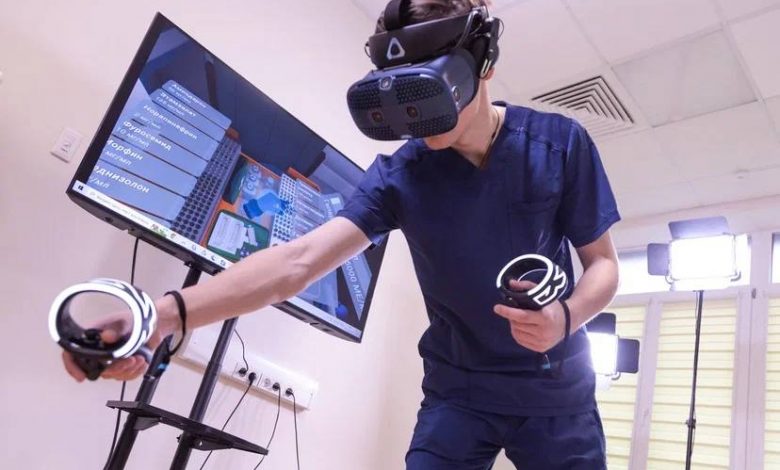 Фото - В РНИМУ Пирогова рассказали, какие навыки врачи отрабатывают на VR-тренажерах
